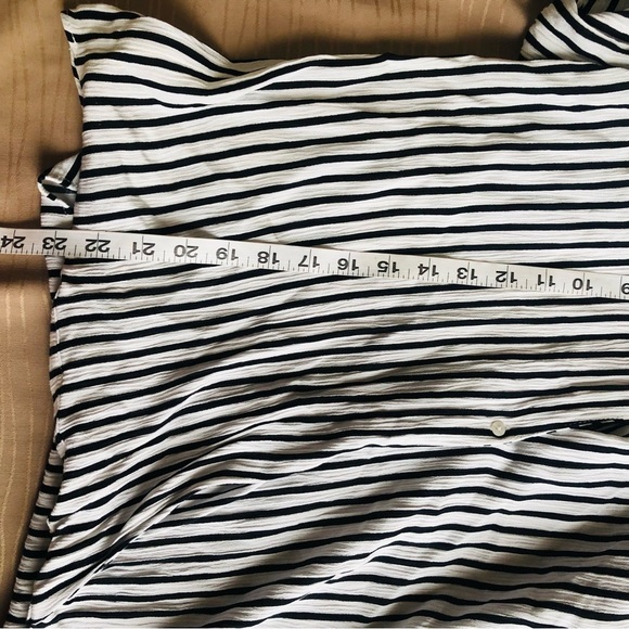 Zara Striped Wrap Style Top - Picture 10 of 10
